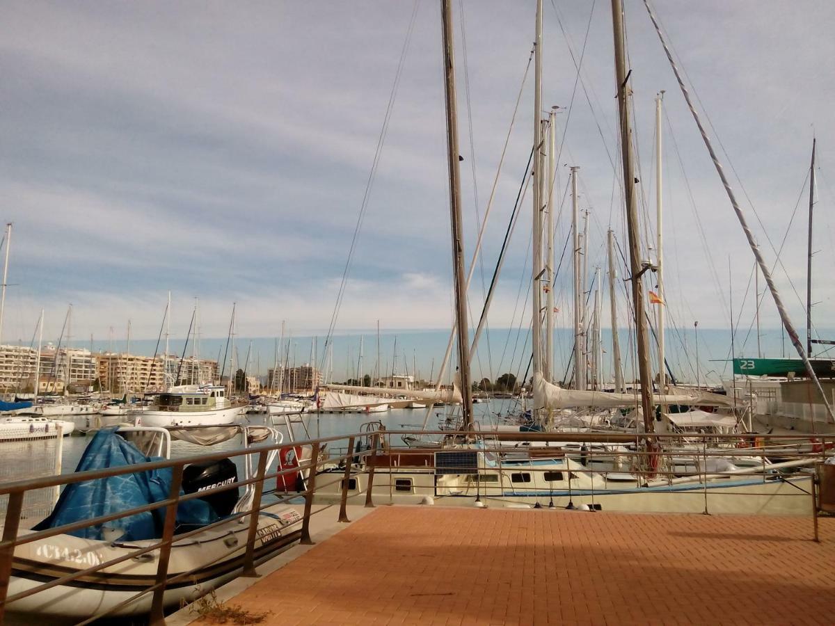 Habitacion Familiar En Un Atico Con Gran Terraza Y,Cocina ,En La Playa Burriana Exteriör bild